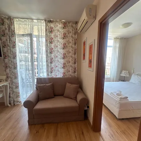Dawn Park Complex Apartmanhotel Napospart