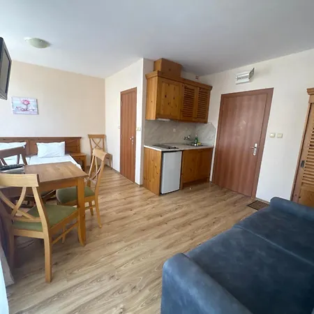 Dawn Park Complex Apartmanhotel 3*