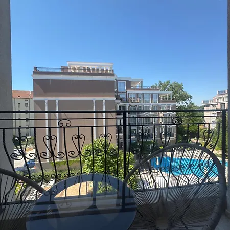 Dawn Park Complex Apartmanhotel Napospart