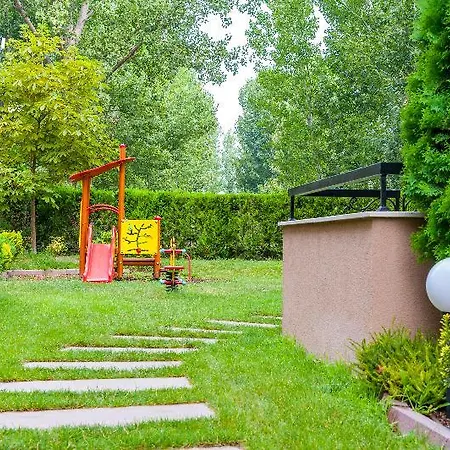 Dawn Park Complex 4* ساني بيتش