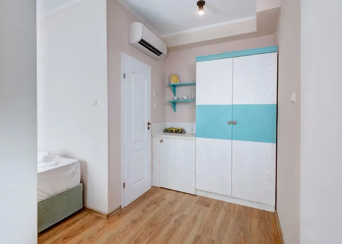 Dawn Park Complex Aparthotel