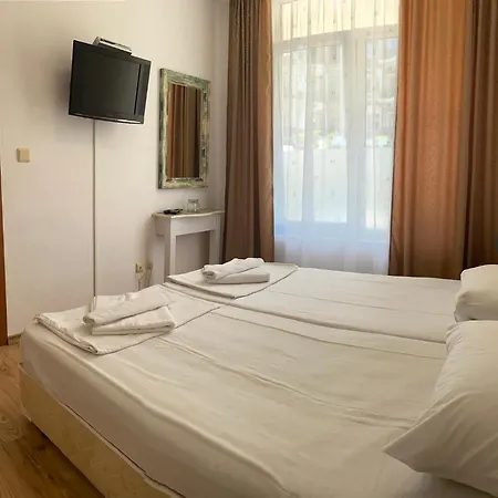 Ξενοδοχείο με διαμερίσματα Dawn Park Complex 3*