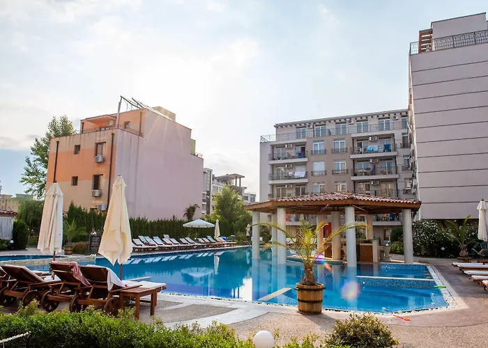 Dawn Park Complex Apartmanhotel Napospart