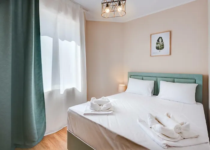 Dawn Park Complex Apartmanhotel 4*